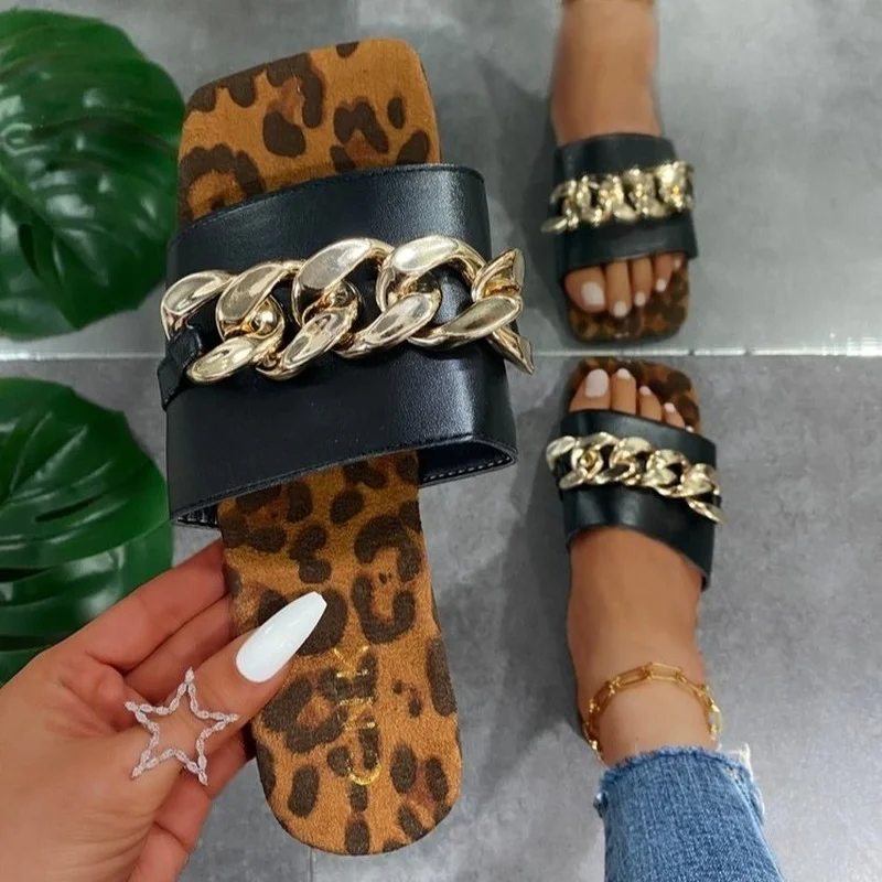 

Women's Shoes Summer 2022 Plus Size Beach Flat Slippers Woman Metal Square Toe Slippers Women Closed Toe Sandal Zapatillas Muje