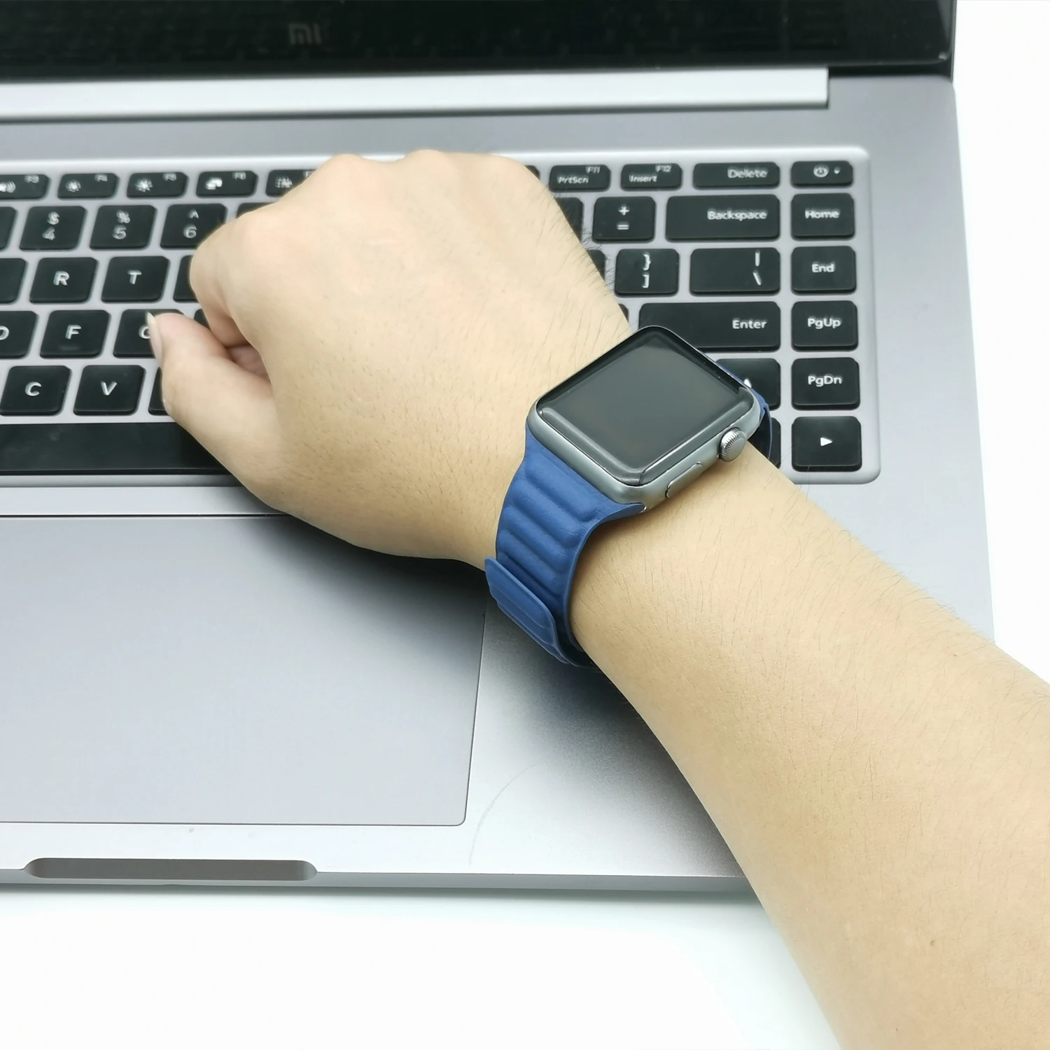 

Кожаный ремешок для Apple Watch 6/SE 42 мм 38 мм, сменный Браслет для iwatch Series 6 5 40 44 мм