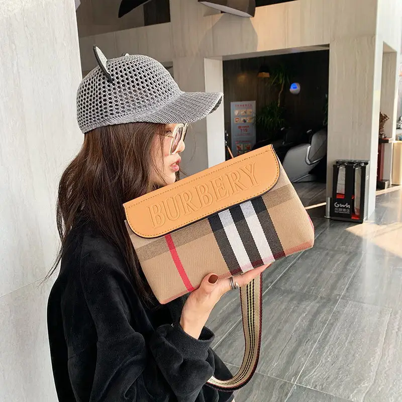 

Fashionable Striped Contrast Casual Women's Bags Shoulder Diagonal Bag Versatile Women Designer Bags Luxury Purses and Handbags