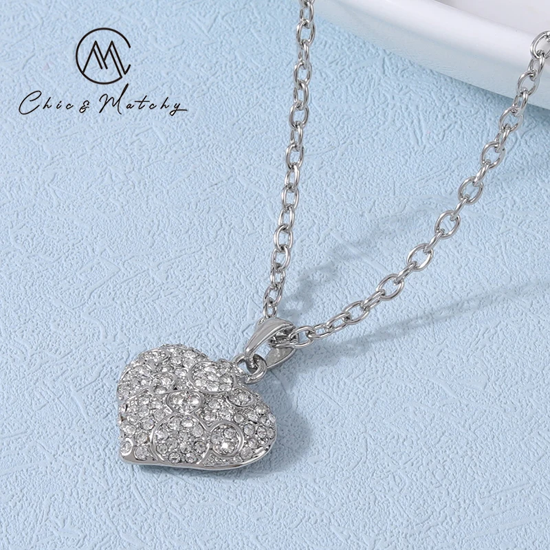 

Chic Matchy Heart Shape Crystal Stone Pendant Necklace Women Jewelry Silver Plating Special Design Pendant Necklace Daily Wear