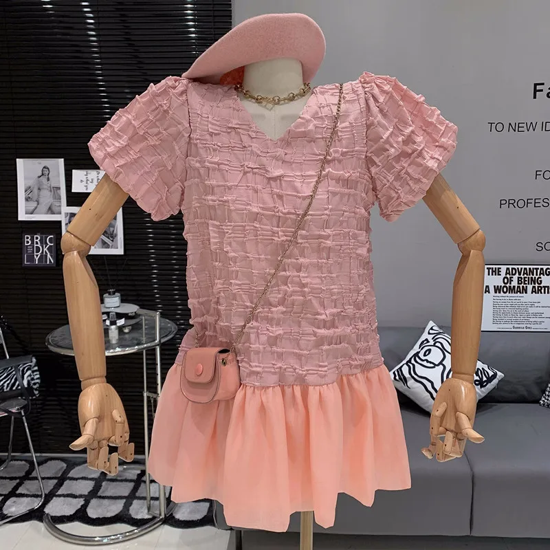 

New in Women's Clothing 2023 Summer V-neck puff Short sleeved fashionable pleated style Dress