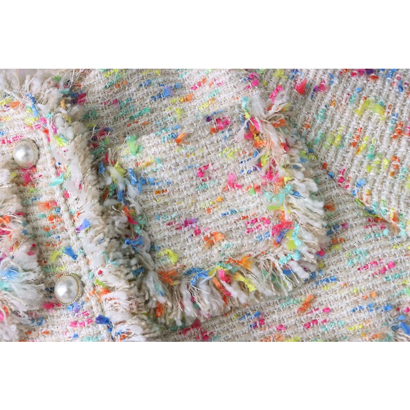 Рисунок 6 - Женское твидовое пальто с бахромой