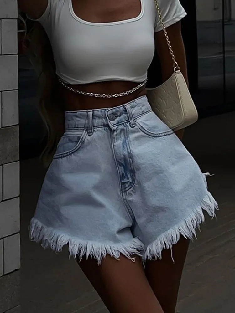 TARUXY Blue Denim Shorts For Women Clothing Pocket Button Casual Women Shorts Street Fashion High Waist Short Pants Womans