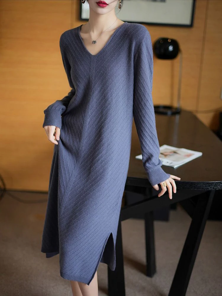 

Женское трикотажное платье с V-образным вырезом, длинным рукавом