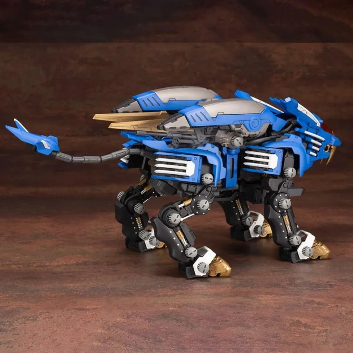 Фото Оригинальные фигурки Kotobukiya в наличии: HMM Zoids Wild 1/72 BLADE LIGER AB, коллекционные модели аниме-персонажей, игрушки, подарки. №3