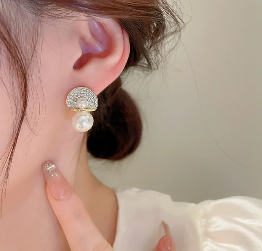 

S925 silver needle pearl zircon semicircular fan copper luxury Earrings for women Fashion Jewelry
