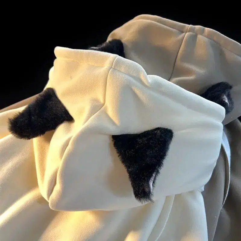 Рисунок 5 - Кардиган с капюшоном с кошачьими