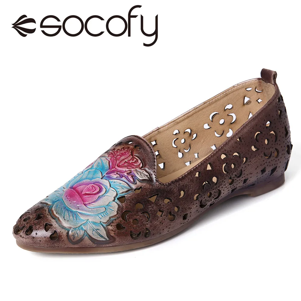 

SOCOFY New Retro Embossed Women's Flat Shoes Delicate Flower Hollow Flower Pattern Genuine Leather Flat Elegant Shallow Loafer