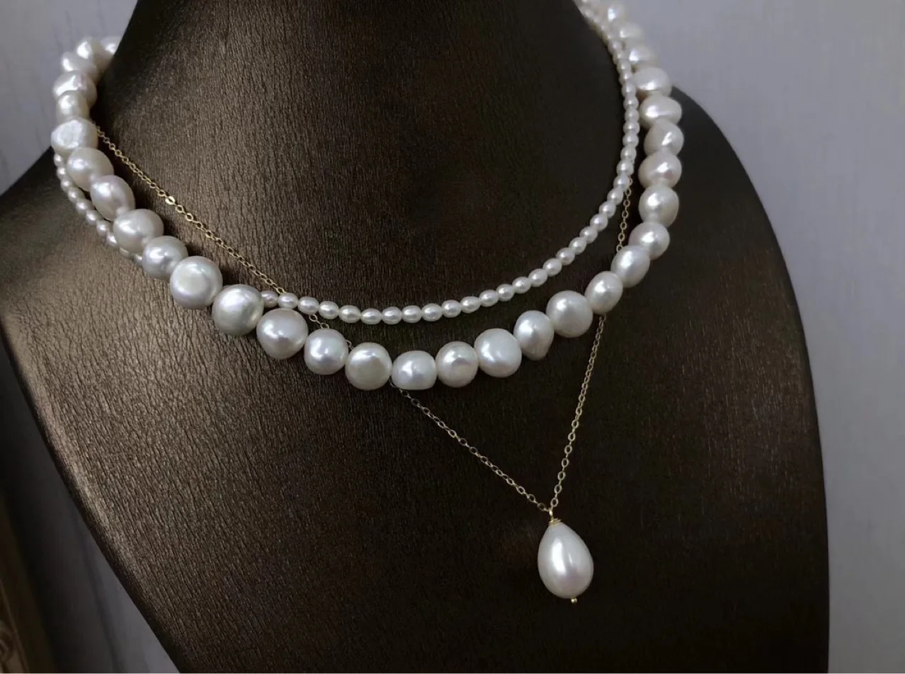 

Baroque freshwater pearl necklace irregular shaped multilayer necklace female Hepburn wind fairy collarbone chain jewelry