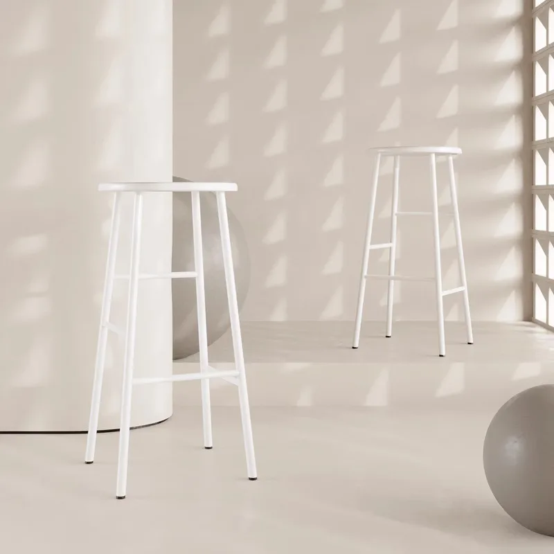 Деревянные обеденные черные барные стулья минималистичные современные высокие