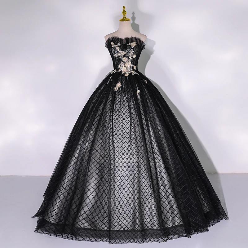 

New Vintage Black Quinceanera Dress Sexy Ruffles Strapless Lace Appliques Vestido De Baile Elegant Long Puffy Dresses For Prom