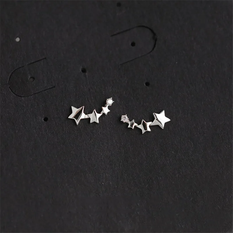 

Женские простые серьги-гвоздики из серебра 925 пробы с кристаллом в виде паве
