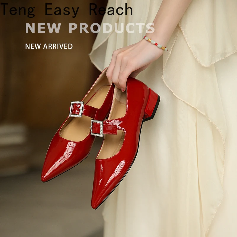 

Туфли-лодочки женские из натуральной кожи на низком каблуке, с острым носком