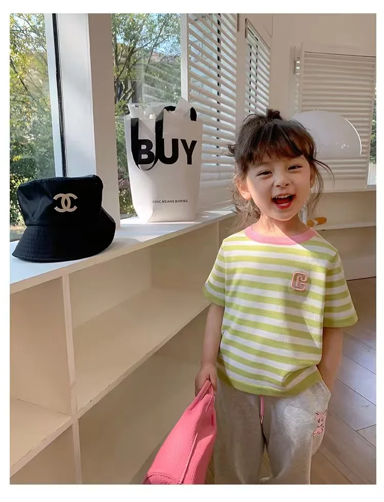 

Children's Lovely Striped Shirt Girl Summer New Leisure Short Sleeves Tops