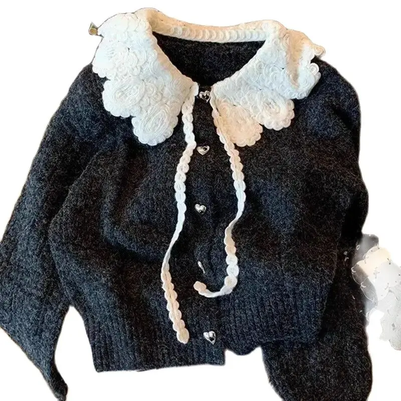 Вязаный кардиган контрастных цветов с воротником-куклой и галстуком шикарный