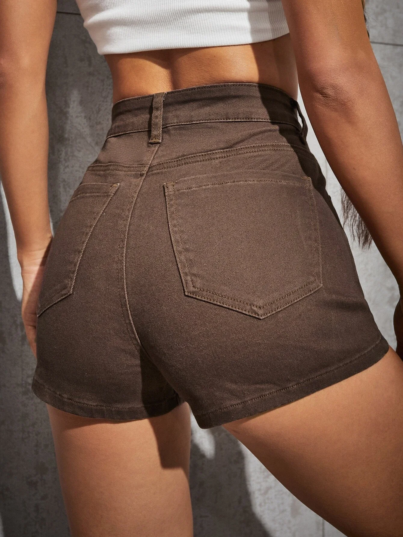 

Zipper Fly Solid Denim Shorts