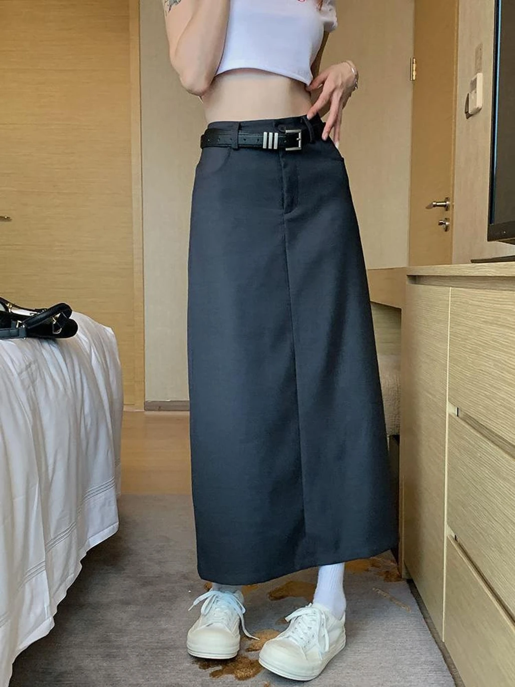 Костюм большого размера юбка черная с высокой талией летняя облегающая