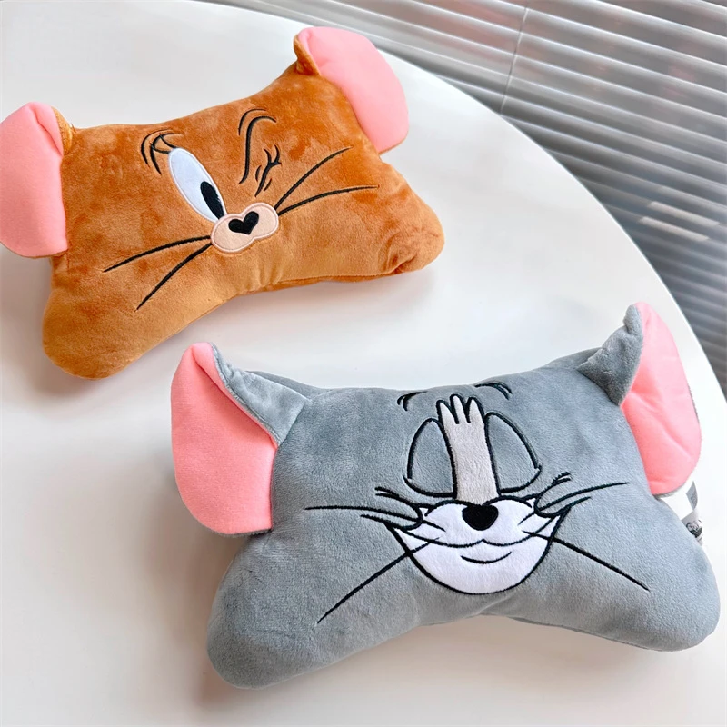 

Free Shipping Tom And Jerry Plush Doll Toy Cartoon Anime Figures 28CM Tom Cat Jerry Kawaii Soft Stuffed Animals Neck Pillow Toys