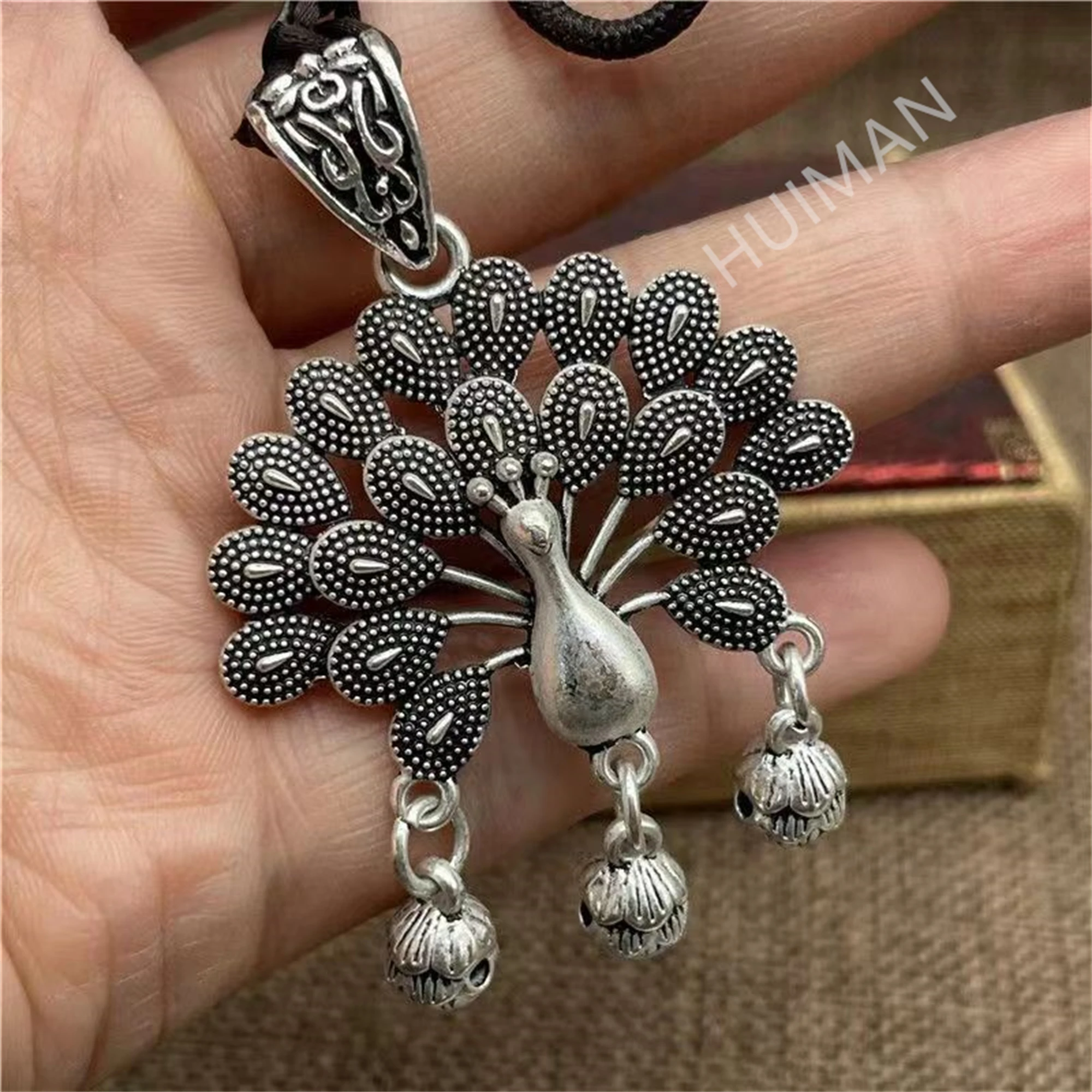 

Free Delivery Elaborate Miao Silver Handmade Hollow Out Lucky Wealth “ Peafowl” Pendant Ornaments Metal Handicrafts Decorate#2