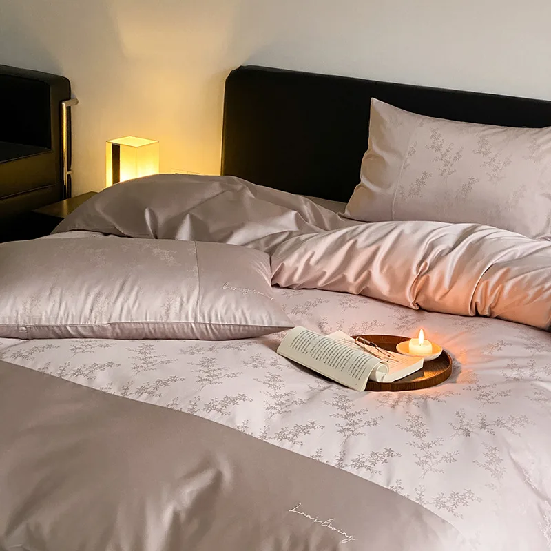 

High-End Jacquard Lady Four-Piece Set Light Luxury 100 Long-Staple Cotton Embroidered Quilt Cotton Bedding