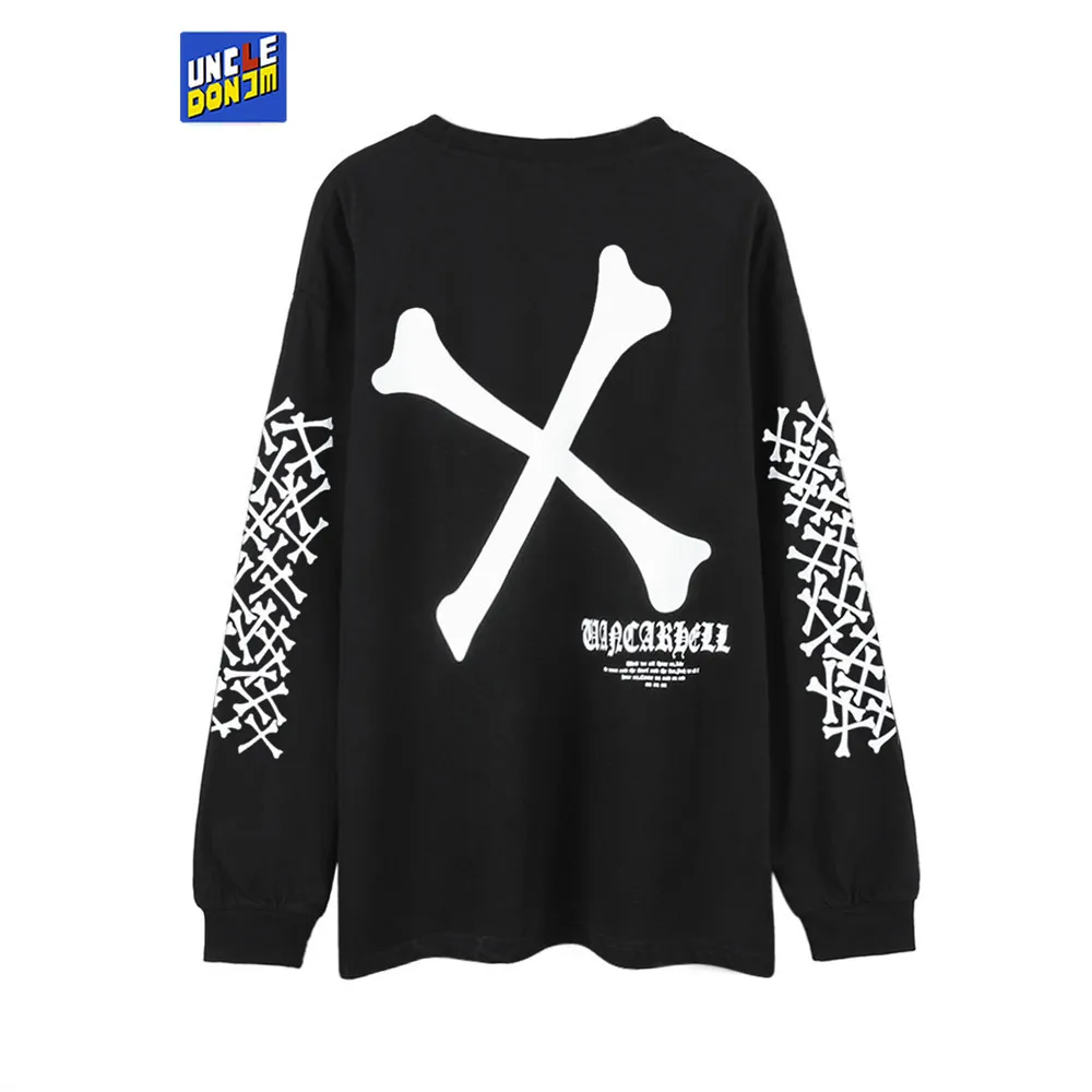 

UNCLEDONJM Bone print trendy long sleeved t shirt men high street fashion loose graphic t shirts best seller graphic t shirts