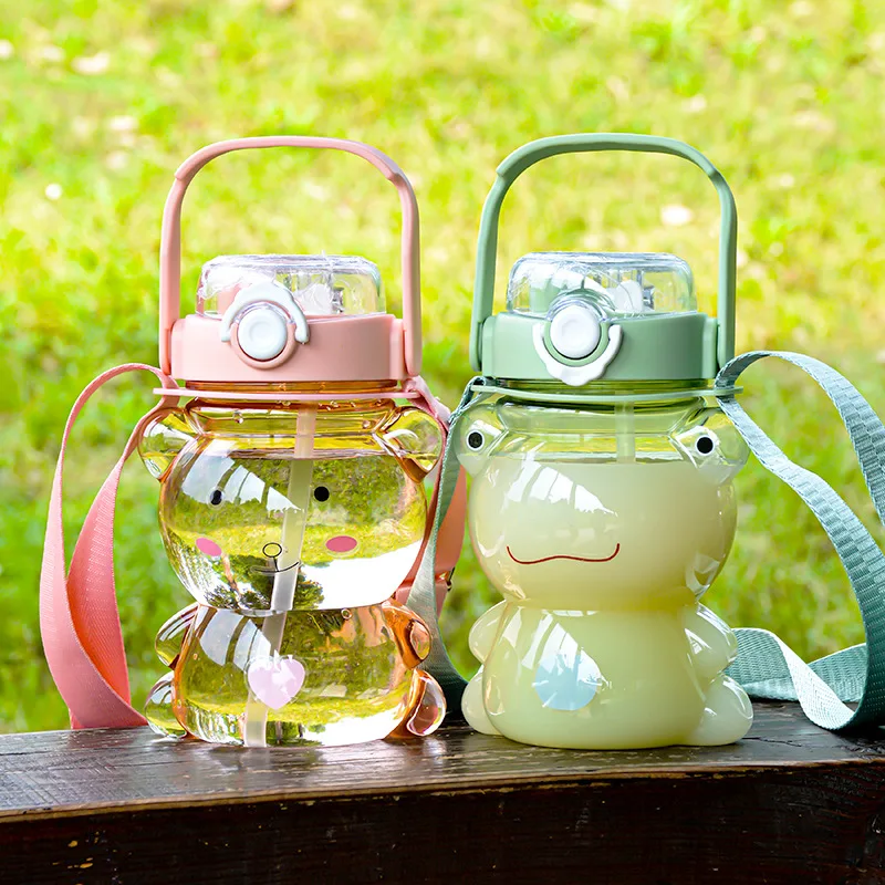 

Child Cute Frog Bear Water Bottle Portable Large Clear Sport Water Bottles with Straw and Strap Double Drink Plastic Straw Cup