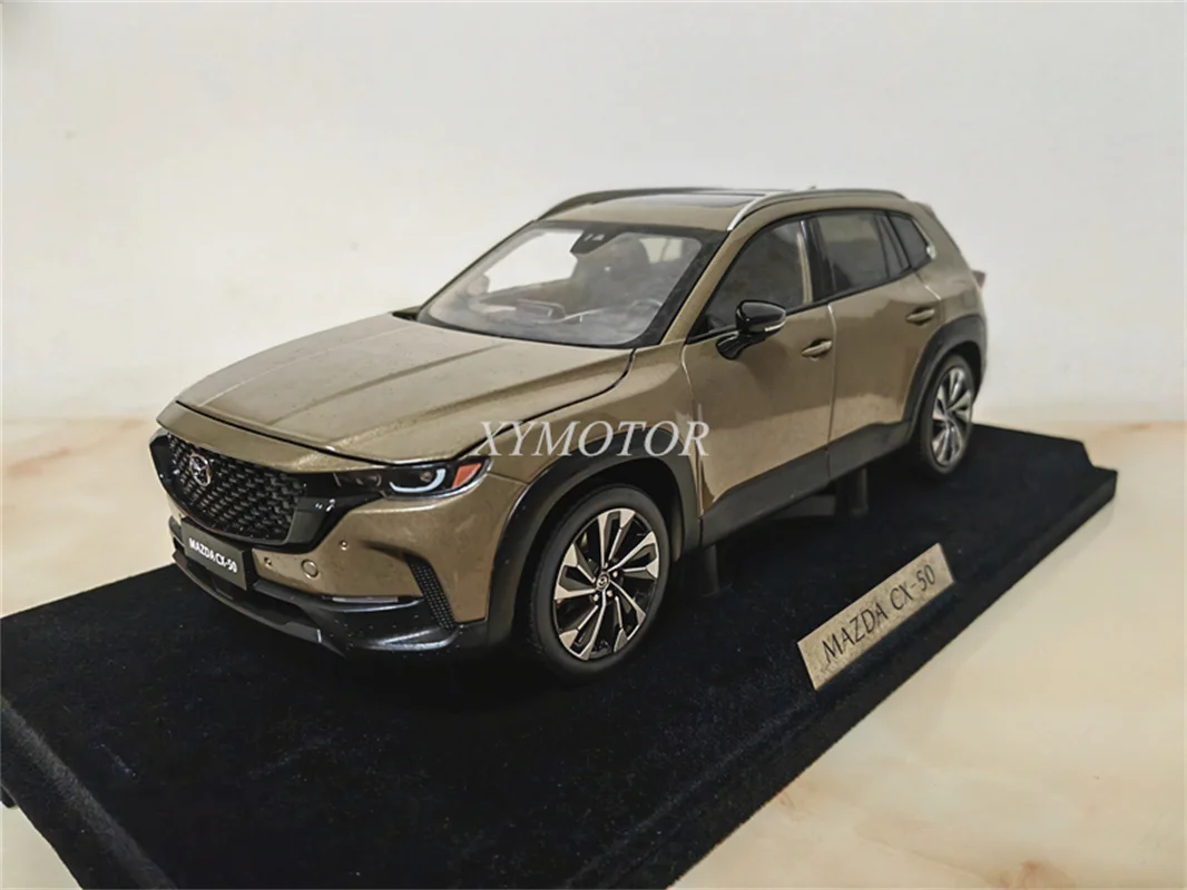 

1/18 для Mazda CX-50 CX50 2023 телефон модели автомобиля с цирконом песок цветные игрушки подарки