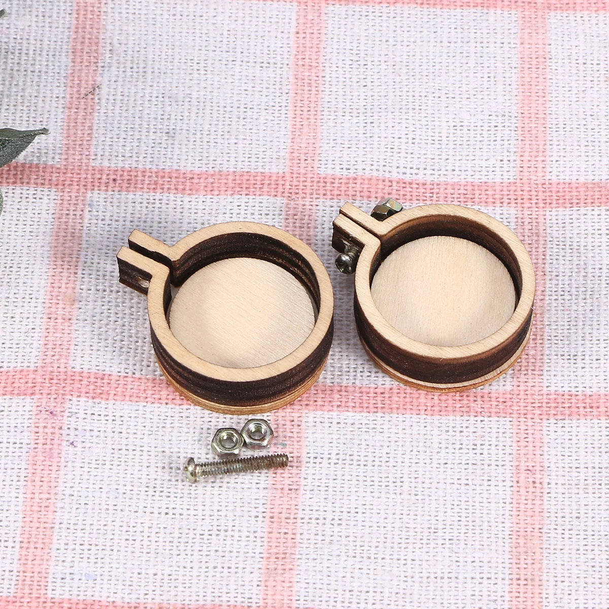 

Embroidery Frame Hoops Wooden Cross Mini Hoop Ring Pendant Diy Buttons Wood Circle Craft Ornament Sewing Drop Hanging Button