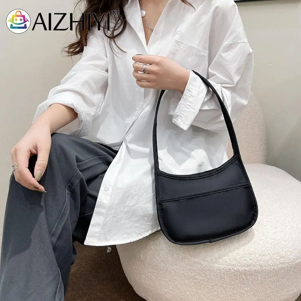 

Fashion Women Casual Pure Color Shoulder Bags Female Exquisite Nylon Single Underarm Bags Mini Classcial Solied Color HandBags