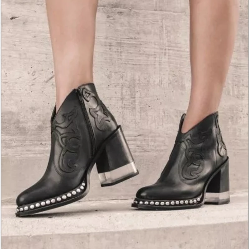 

New Women Boots Fashion Embroidered Chunky Heel Ankle Boots Rivet Side Zipper Crystal High Heels Botas Femininas De Luxo