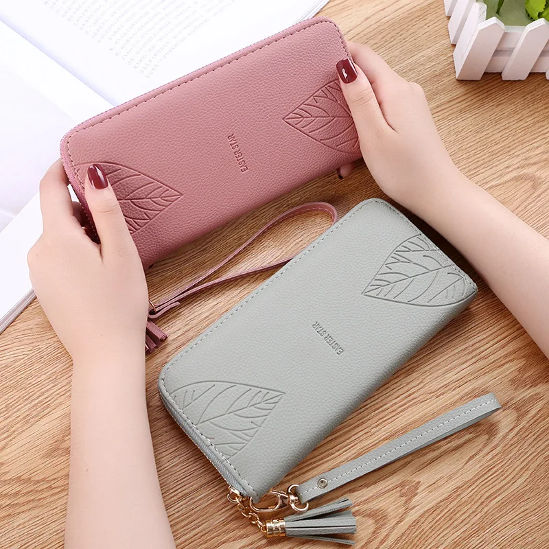Ladies purse 2023 new long wrist bag multifunctional female zipper change a large-capacity mobile phone bagLeisure long clutch s