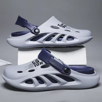 Сандалии в стиле кроксов