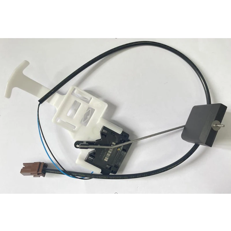 

Датчик уровня топлива WGI500060 A2C50109880 A2C59514529 WG1033070 для Land Rover DISCOVERY III (L319) 2,7 TD TDV6 4,4 4x4 2004-2009