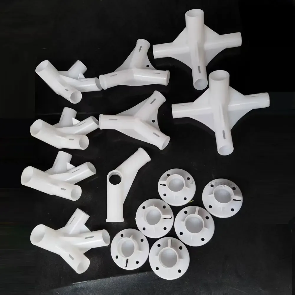 

Пластиковые комплектующие для беседки 3x6 м