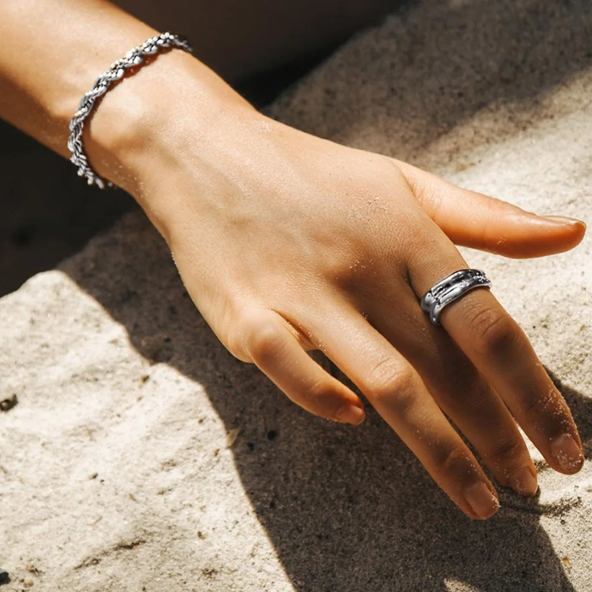 Браслет из нержавеющей стали