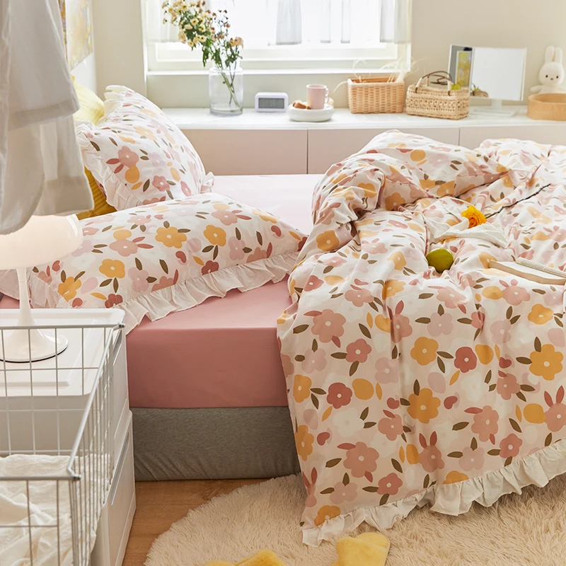 

Four-Piece Lace Ruffled Princess Style Cotton Student Dormitory Bed Sheet Three-Piece Set