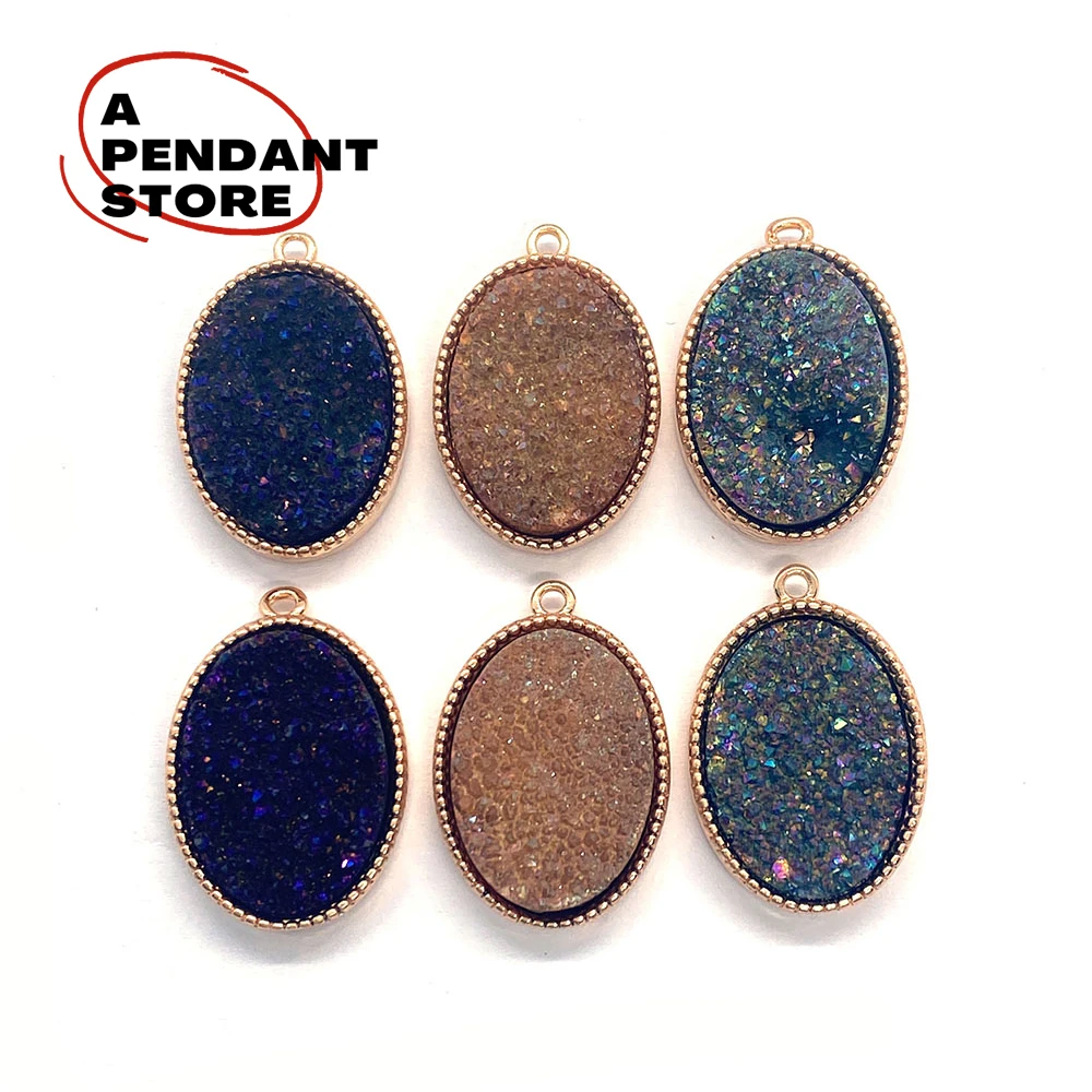 

Natural Stone Oval Wrapped Colorful Crystal Pendant Hollow Bottom Exquisite Production of Fashion Jewelry DIY Necklace Earrings