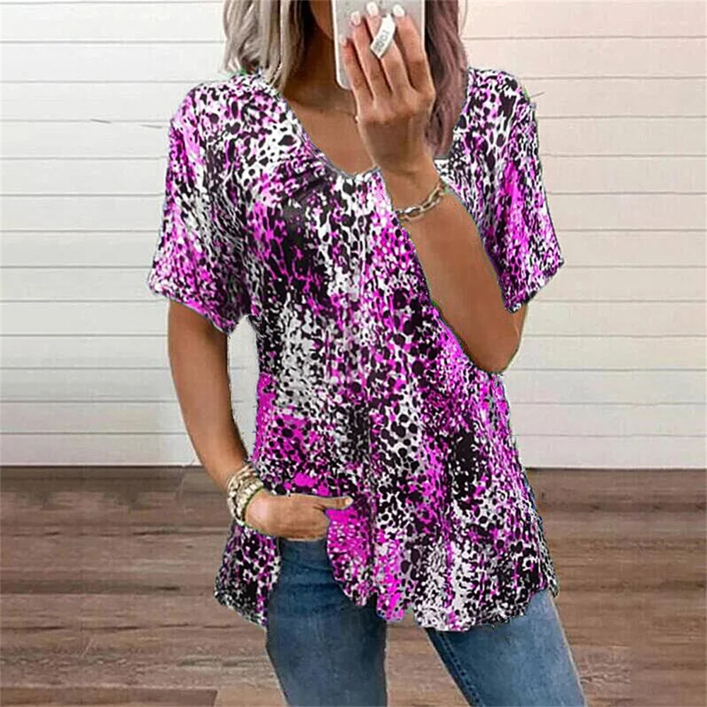 Купи 2022 Women Short Sleeve V-Neck T-Shirts Fashion Tie Dye Leopard Print Summer New Tees Casual Loose Ladies T-Shirt Pullovers Tops за 464 рублей в магазине AliExpress