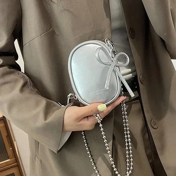 Популярные креативные женские сумки через плечо новинка 2024 универсальная модная