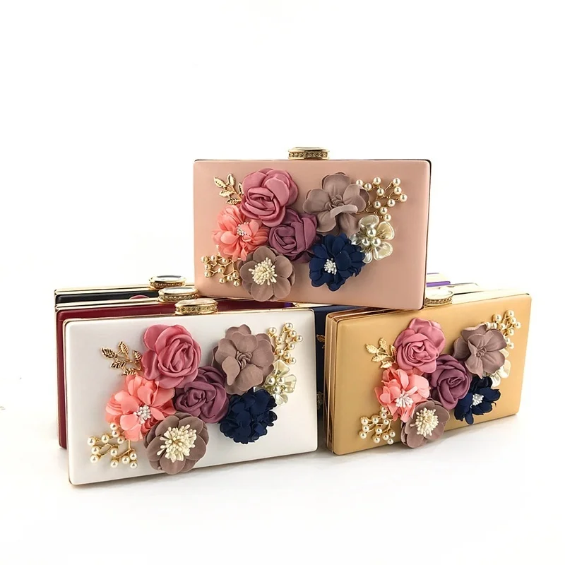 

Hand take dinner bag European and American fashion handmade three-dimensional flower shoulder diagonal chain handbag