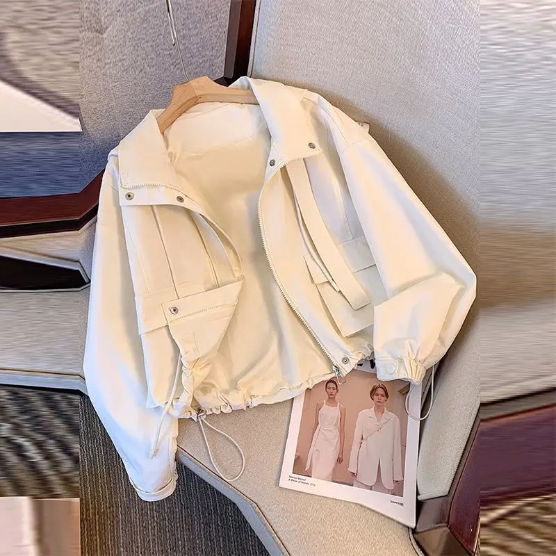 Женская короткая куртка с капюшоном весна-осень новое супер красивое свободное