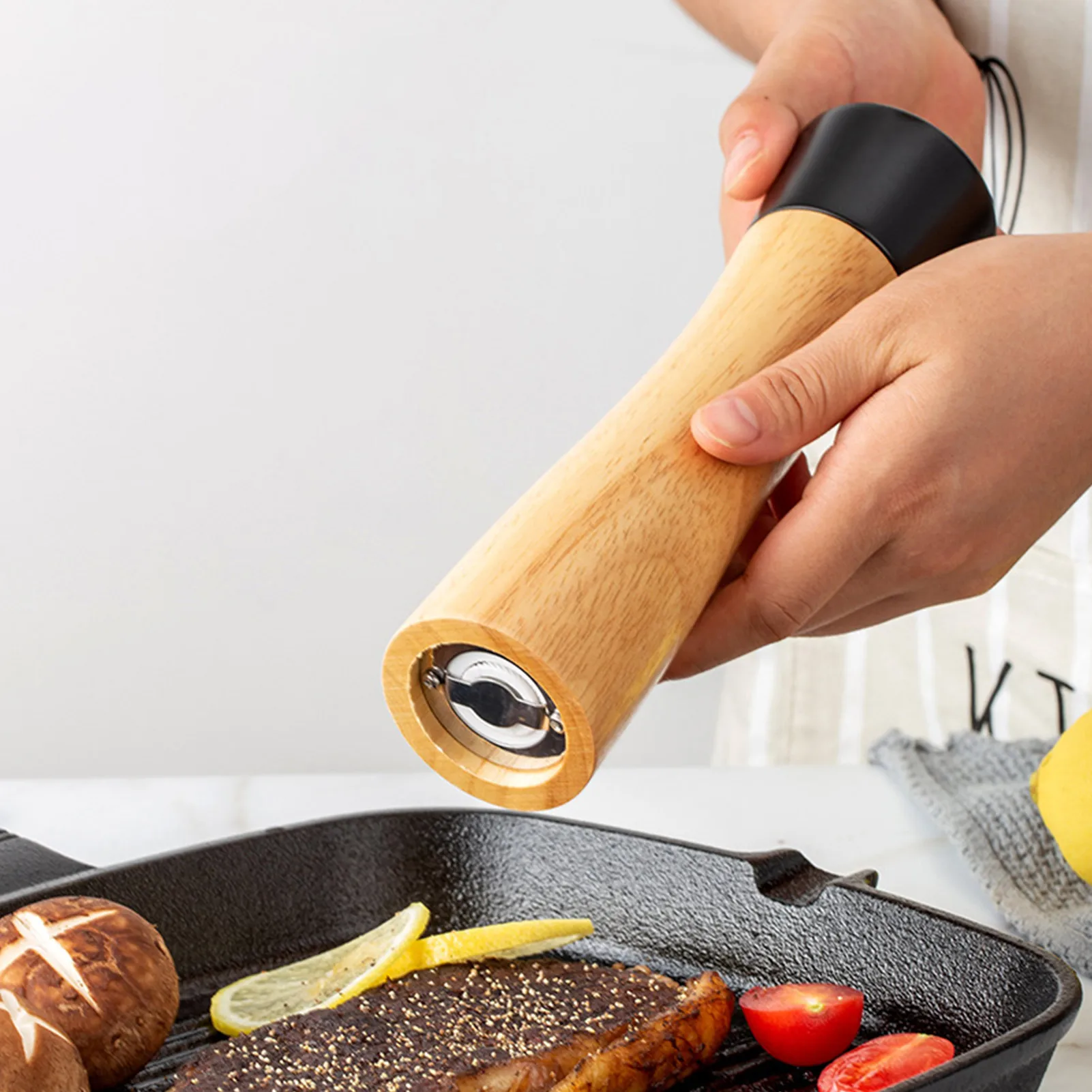 

Wooden Manual Pepper Grinder Handheld Salt Pepper Mills Mini Grinder For Spice Salt Pepper With Adjustable Ceramic Mill Grinder