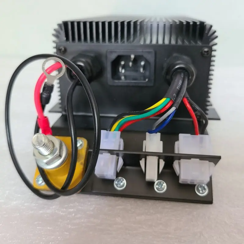 Вилочный погрузчик Noblelift EPT15 портативное зарядное устройство QQE 192-8CH17 24 В 8A поддон