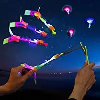 

10 шт. удивительсветильник светодиодная стрелка, летающая игрушка, веселый подарок для вечеринки, эластичная