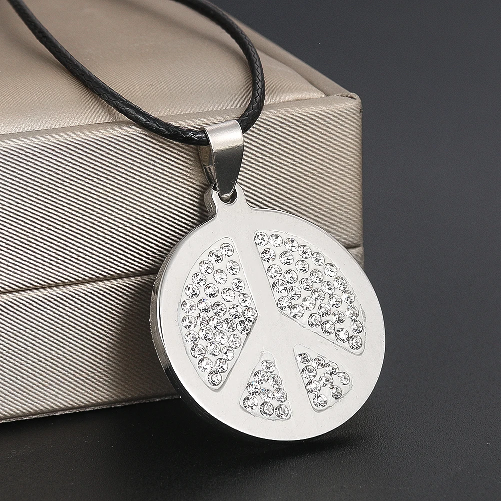 

Peaceful Anti-war Symbol Inlay Diamond Pendant Necklace for Men and Women Love and Peace Collarbone Chain Fashion Jewelry Gifts
