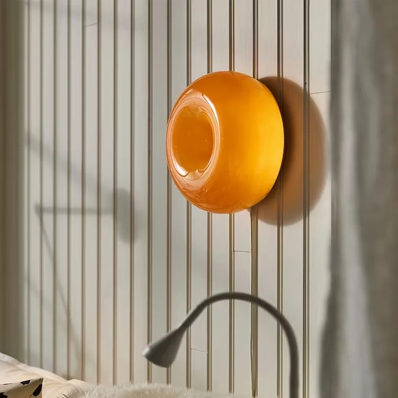 Рисунок 2 - Настенный светильник в виде пончика Bauhaus