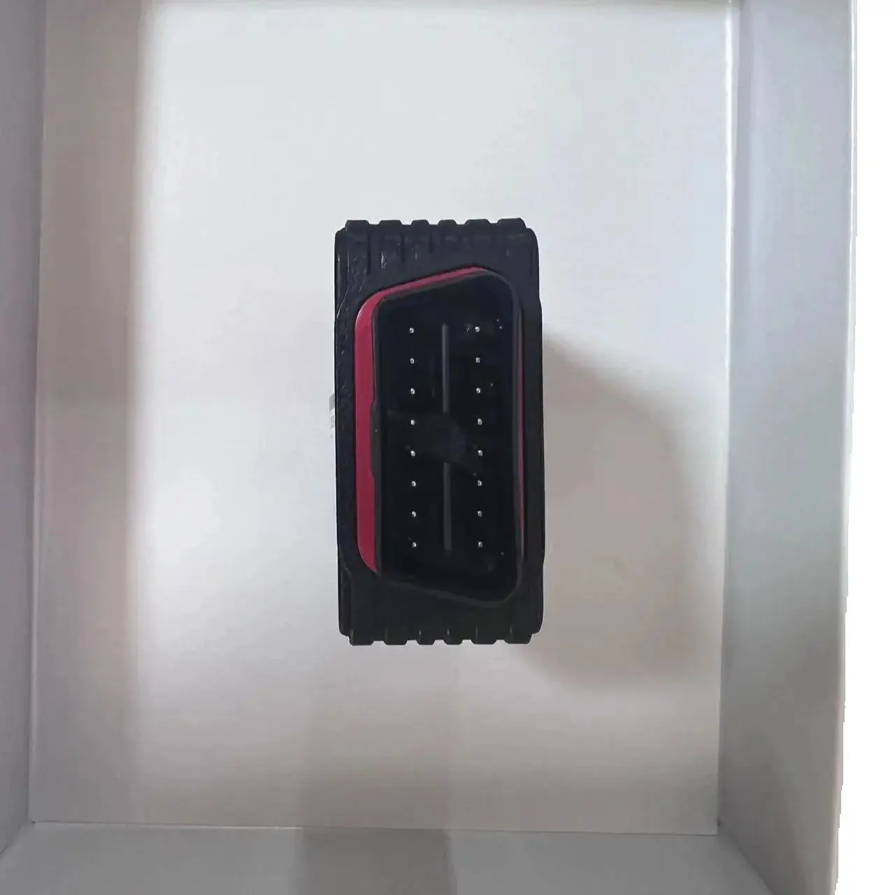 Фото DBSCAR5, DIAGZONE PRODIAG, XDIAG XPRO5 и Bluetooth-адаптер для OBD2 сканера. №4