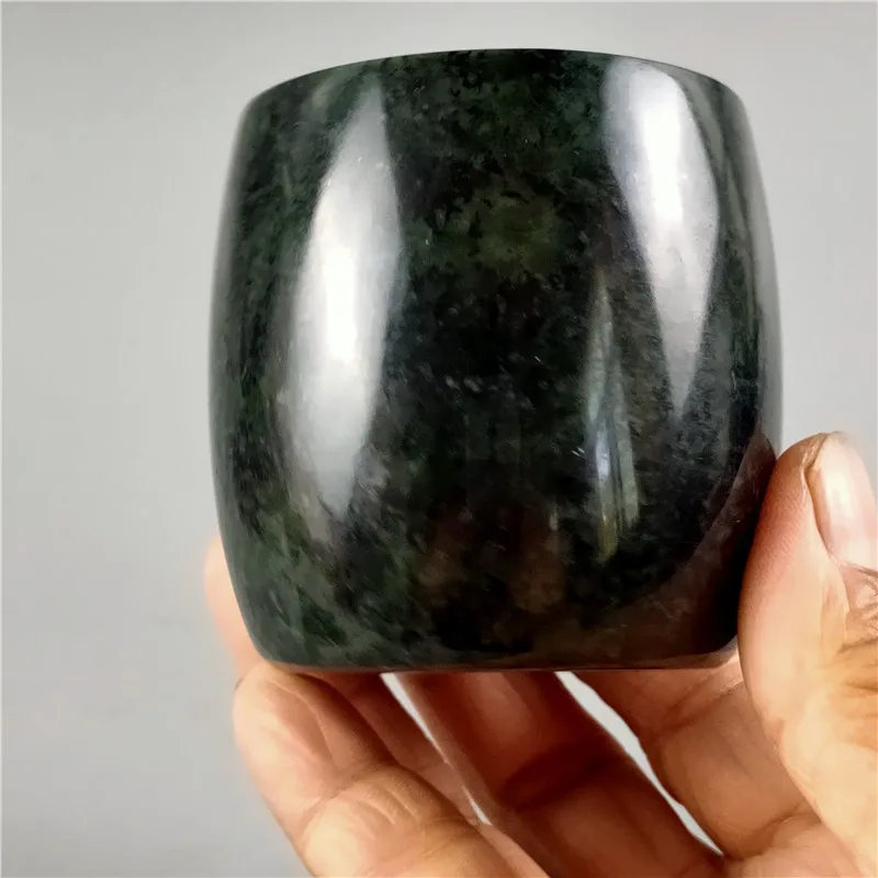 

Чайная чашка Wang Yushi из нефрита