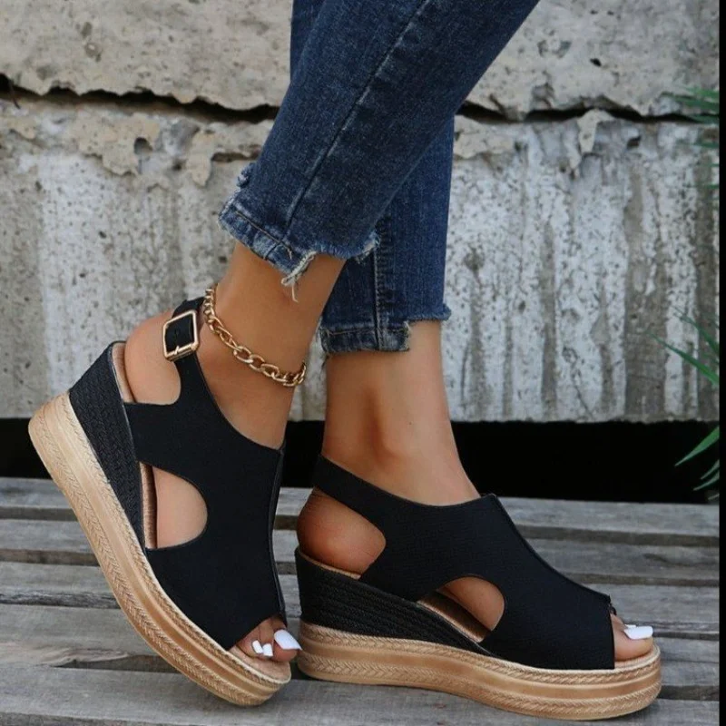 2023 Summer New Fish Mouth Large Slope Heel Sandals Fashion Open Toe Buckle Beach Sandals Roman Style High Heel Sandals