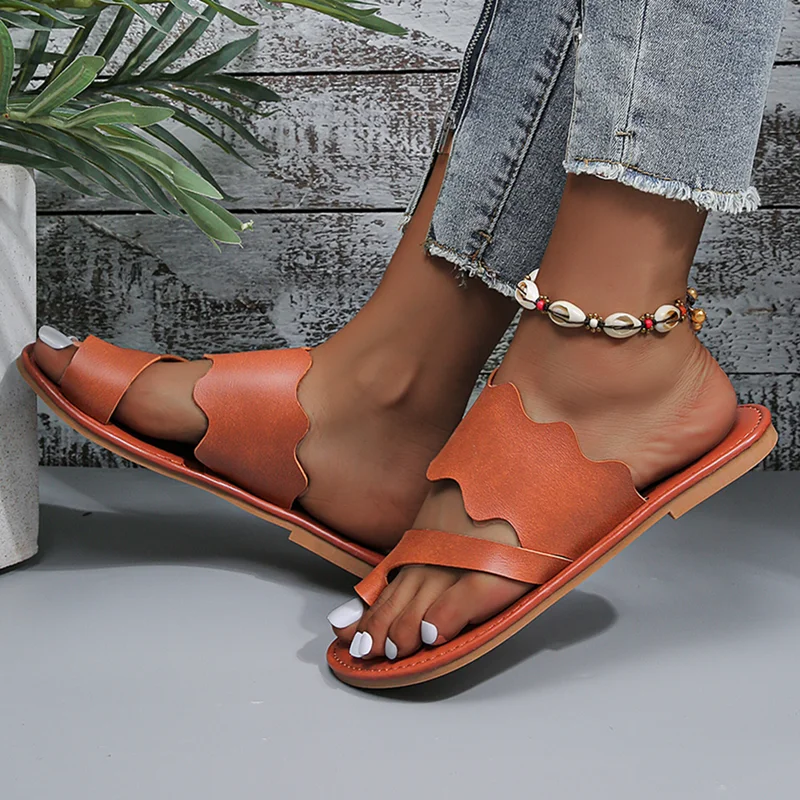 Summer Women Flats Clip-toe Slippers Casual Beach Shoes New Trend Fashion Rome Sandals Slingback Slides Women Flip-flops